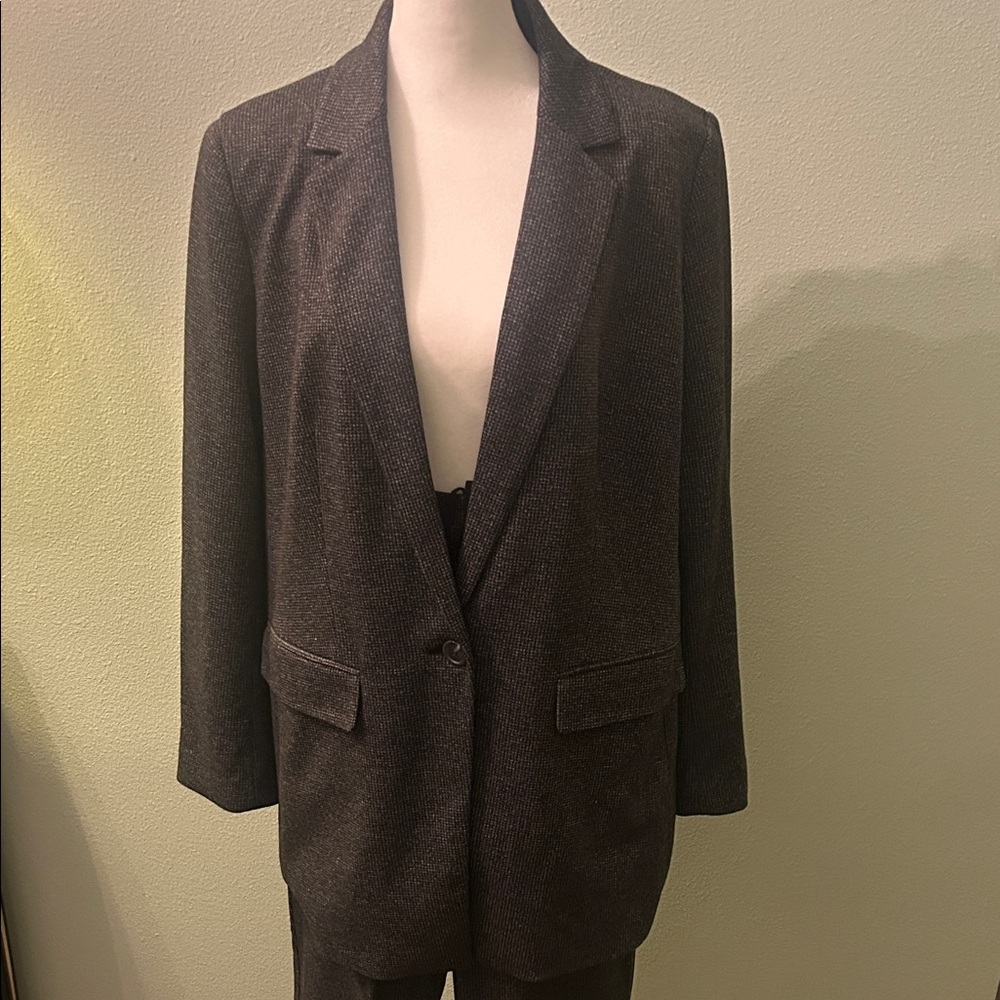 Loft Suit - Dark grey with formal style